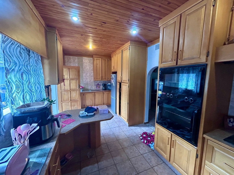 3 Bedroom Property for Sale in Flimieda North West